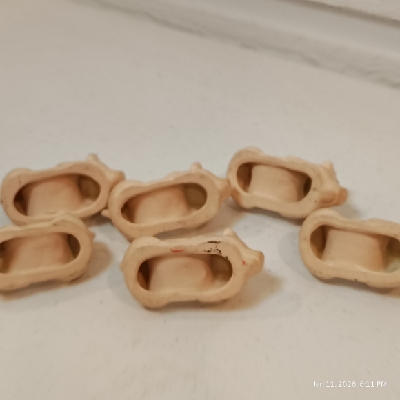 Vintage Pottery Pink Pig Napkin Rings Holders Hand Painted Set of 6 - Picture 5 of 6